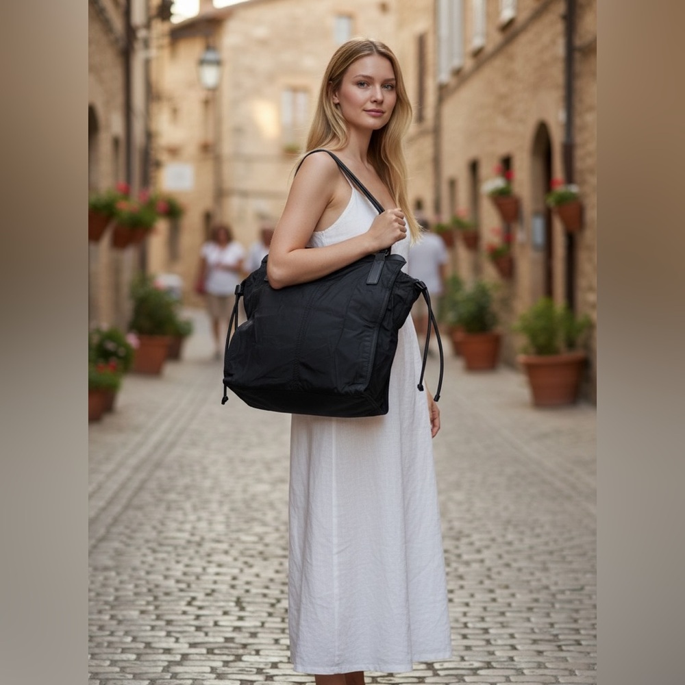 Burberry Black Shoulder Bag